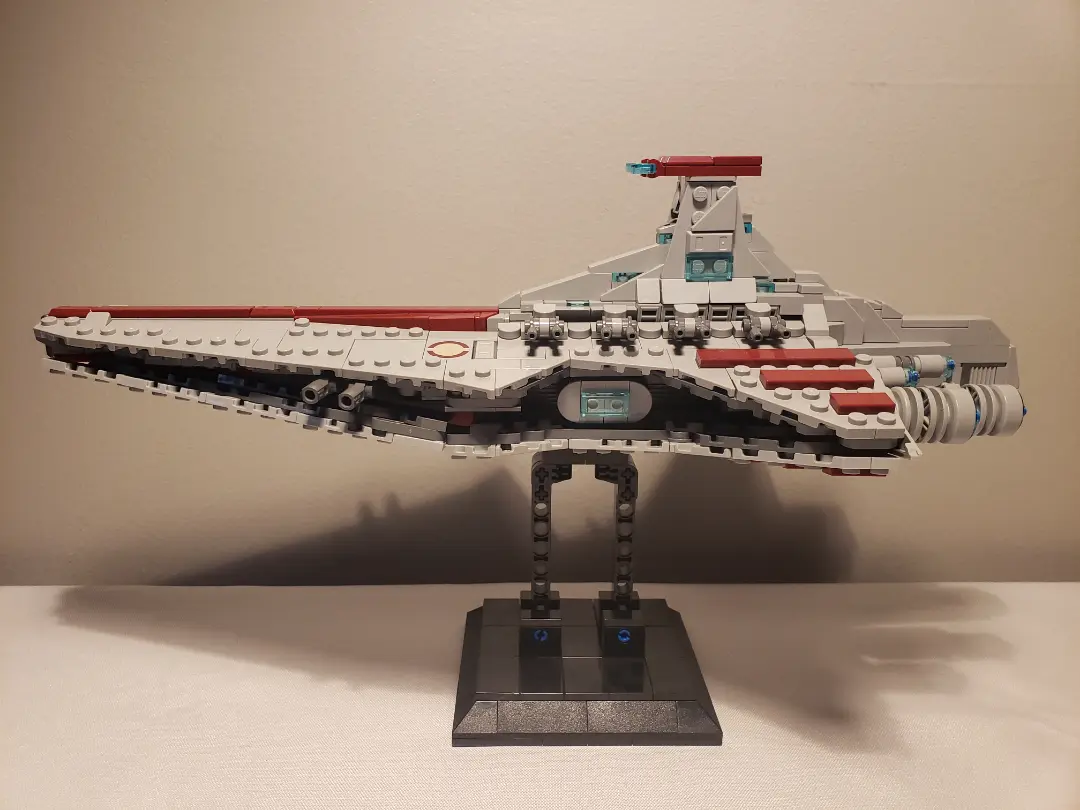 Venator Midi