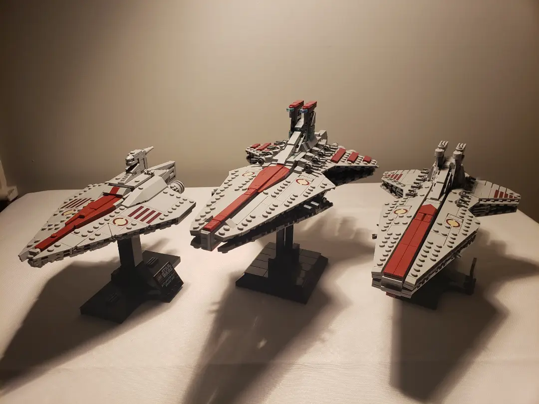 Venator Midi